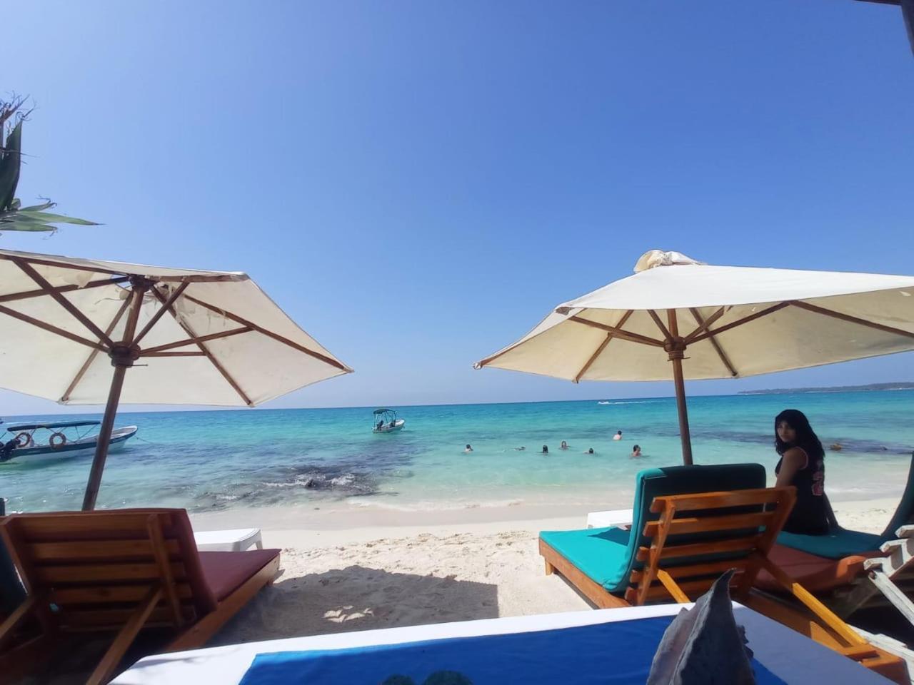 Hostal Lamar Baru Donde Gertrudis Playa Blanca Exterior photo