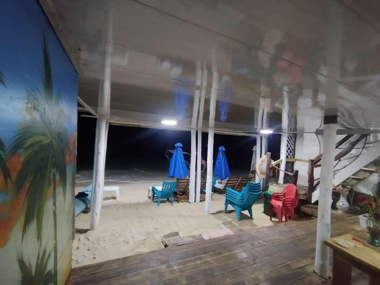 Hostal Lamar Baru Donde Gertrudis Playa Blanca Exterior photo